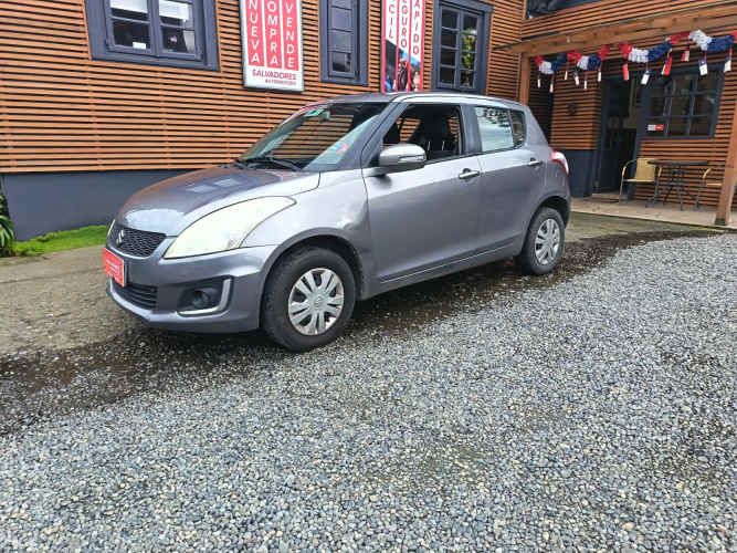 SUZUKI SWIFT 2015
