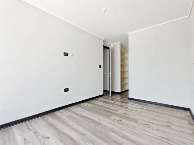 Sta. Victoria 9448 [2066-4]