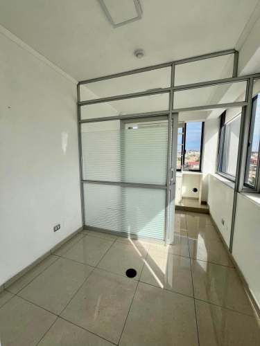 OFICINA EN VENTA EN EDIFICIO ARENAS, COQUIMBO.