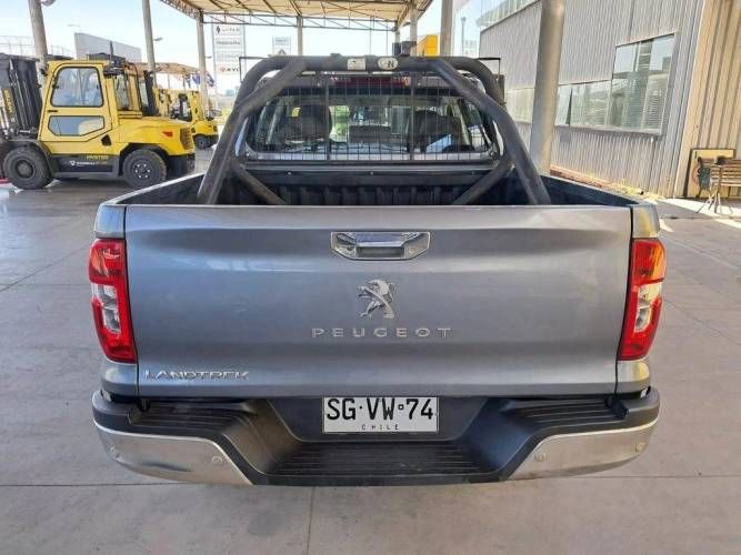 PEUGEOT LANDTREK 2023