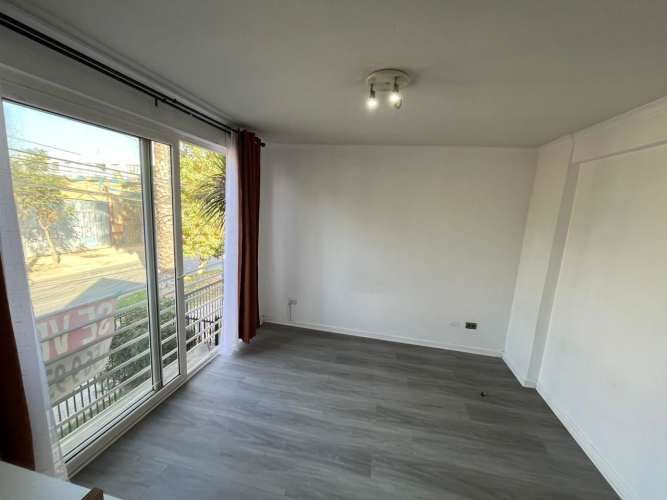 Casa de tres pisos en condominio Hacienda Huechuraba 6