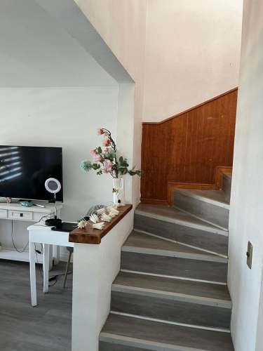 Casa de tres pisos en condominio Hacienda Huechuraba 6