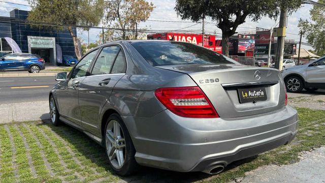 Mercedes Benz C250 Avantgarde (2014)
