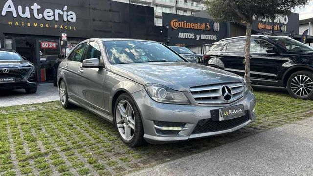 Mercedes Benz C250 Avantgarde (2014)