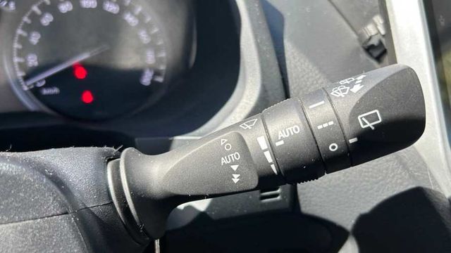 Toyota Land Cruiser Prado XV 4X4 4.0 (2023)