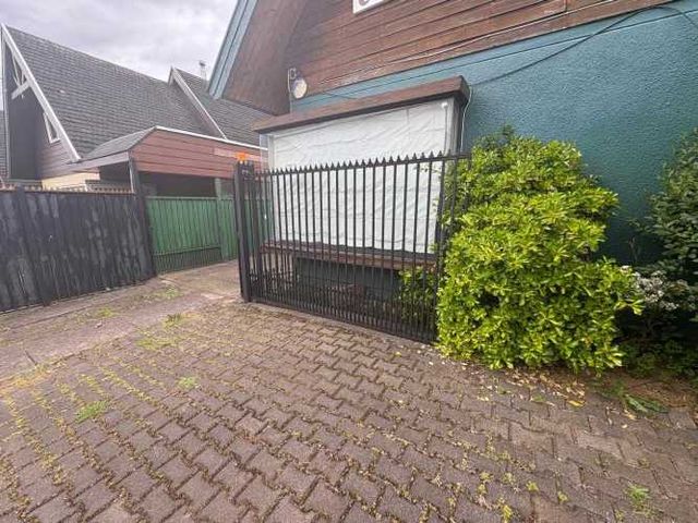 SE VENDE CASA EN SECTOR PONIENTE - TEMUCO (124553)