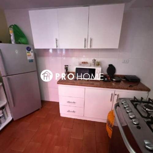 Hostal Corporativo en Avenida Brasil: Activo Estratégico de 7 Dormitorios para Empresas