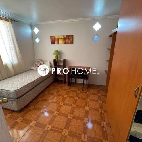 Hostal Corporativo en Avenida Brasil: Activo Estratégico de 7 Dormitorios para Empresas