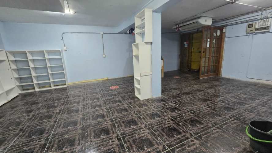 Casa Comercial Club Hipico