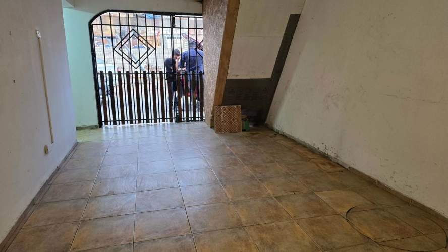 Casa Comercial Club Hipico