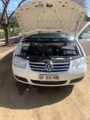 Auto Volkswagen Bora  2014