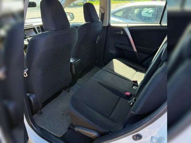 TOYOTA RAV4 2015