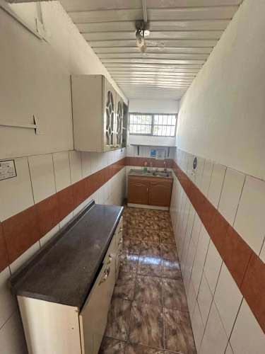 Arrienda dueña local con patente comercial, sin comision