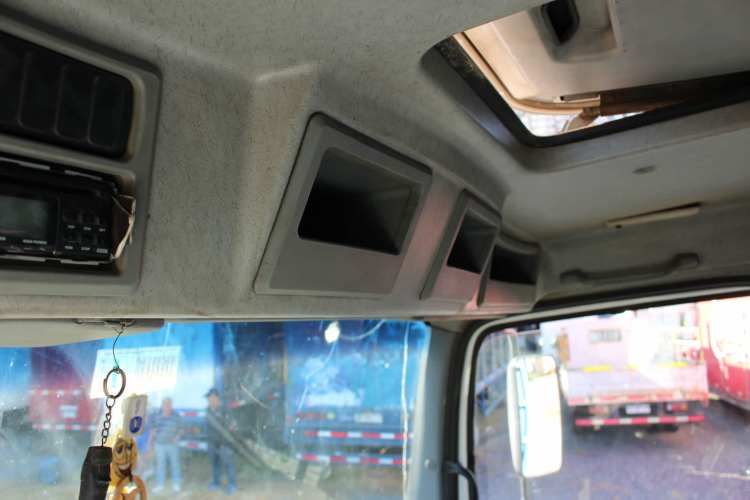 Camion Mercedes Benz Atego 2425 año 2008 Plano Doble Puente