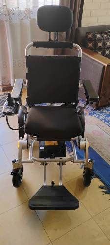 Silla de ruedas electrica liviana de aluminio medicaltec conversable