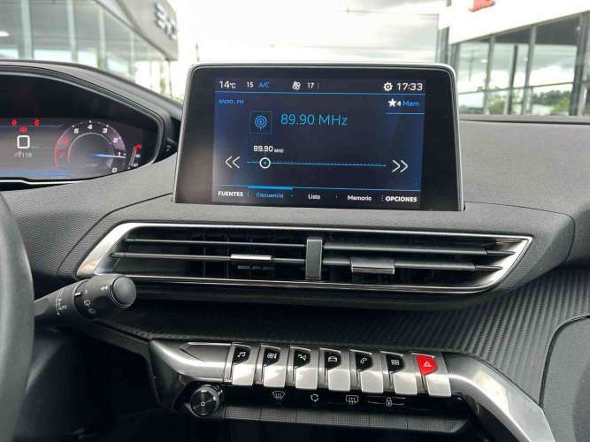 Peugeot 3008 2022 3008 Puretech 1.2