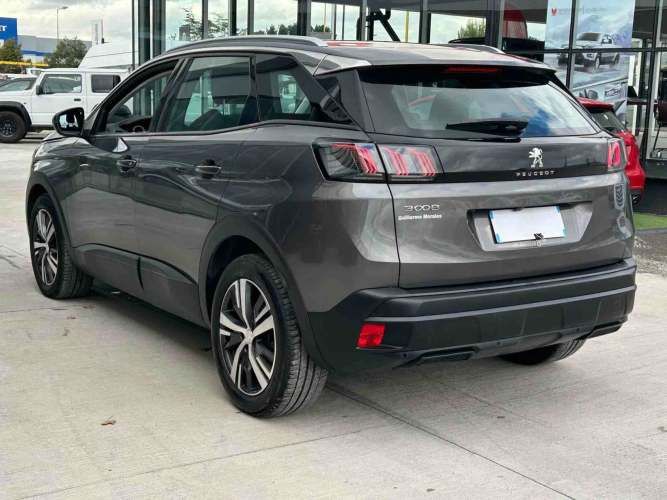 Peugeot 3008 2022 3008 Puretech 1.2