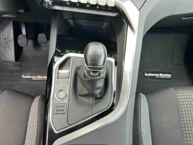 Peugeot 3008 2022 3008 Puretech 1.2