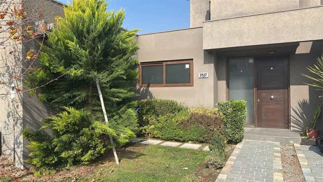 CASA Santa Elena 570