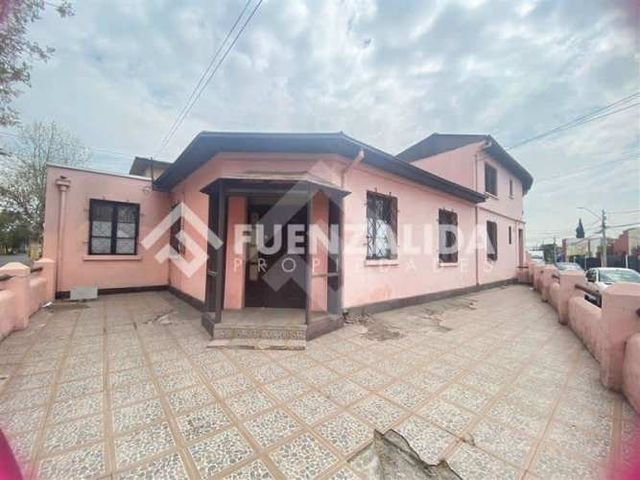 CASA Av. Einstein/Alonzo de Reinoso