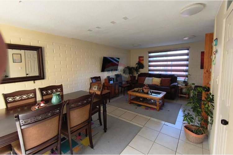 Hermosa casa esquina san pedro de la paz