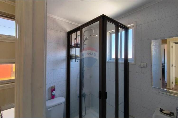 Hermosa casa esquina san pedro de la paz