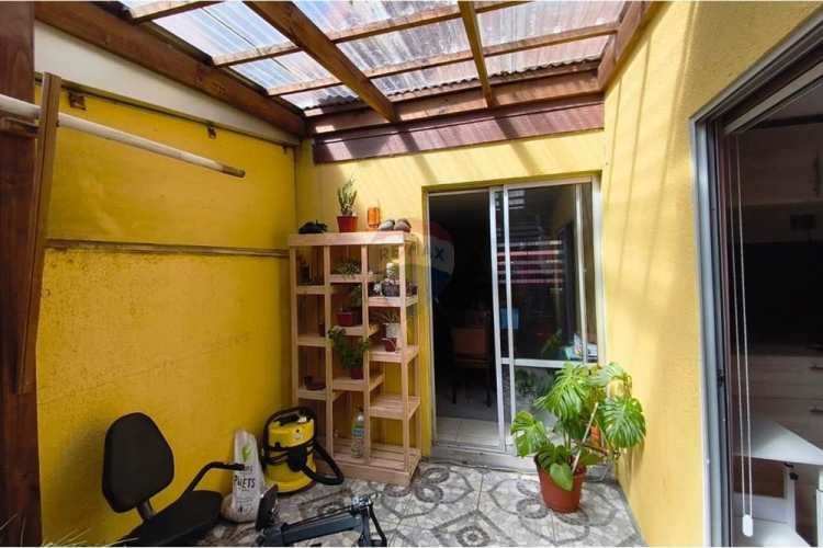 Hermosa casa esquina san pedro de la paz