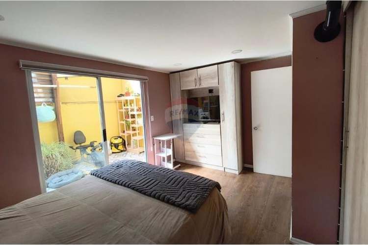 Hermosa casa esquina san pedro de la paz