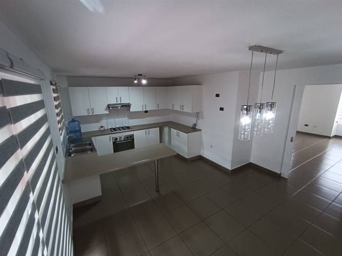 CASA Condominio El Alba de Valle grande