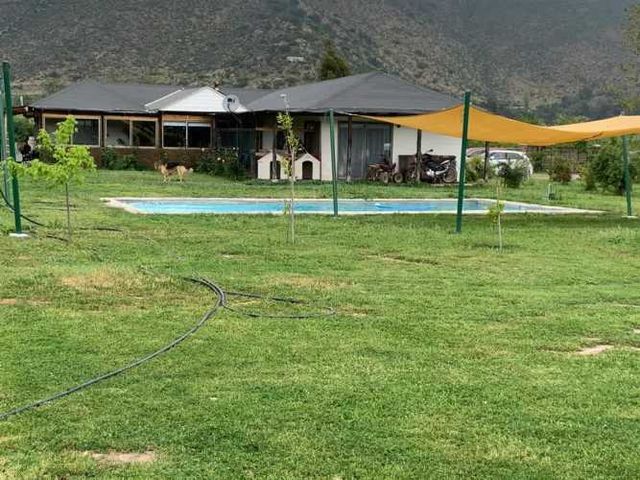 PARCELA La Chorrera con camino Roto Chileno