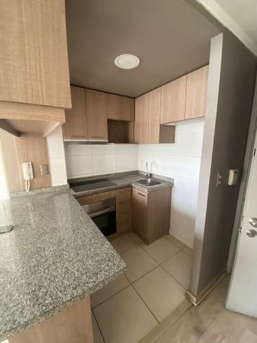 ARRIENDO DEPARTAMENTO A PASOS DEL METRO L1