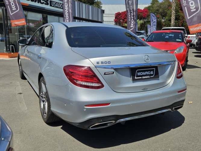 Mercedes Benz E 300 E300 2.0 Aut 2018