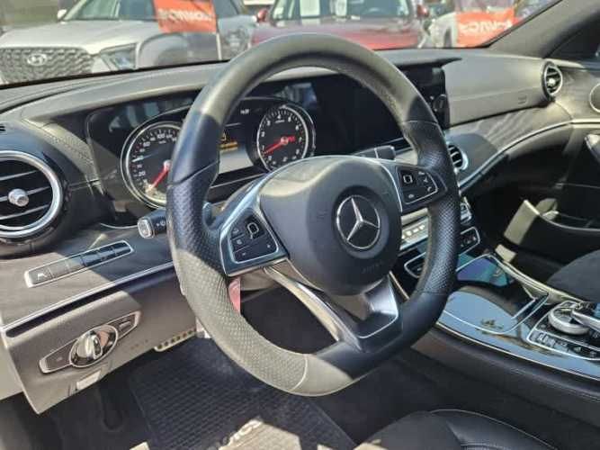 Mercedes Benz E 300 E300 2.0 Aut 2018