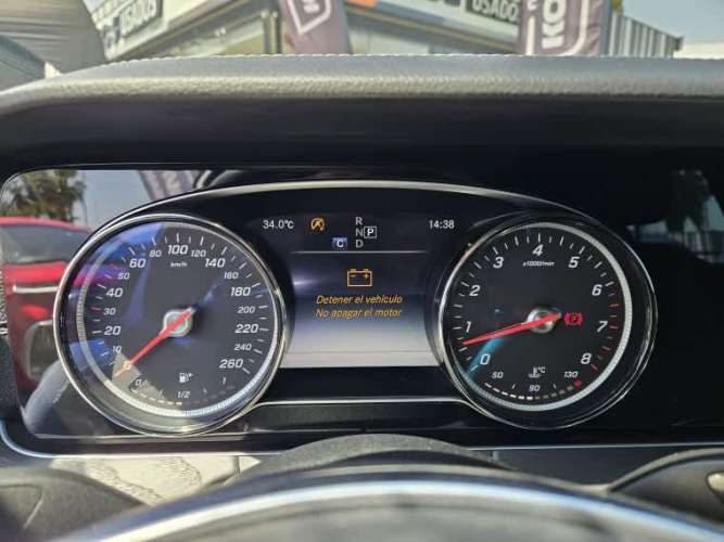Mercedes Benz E 300 E300 2.0 Aut 2018