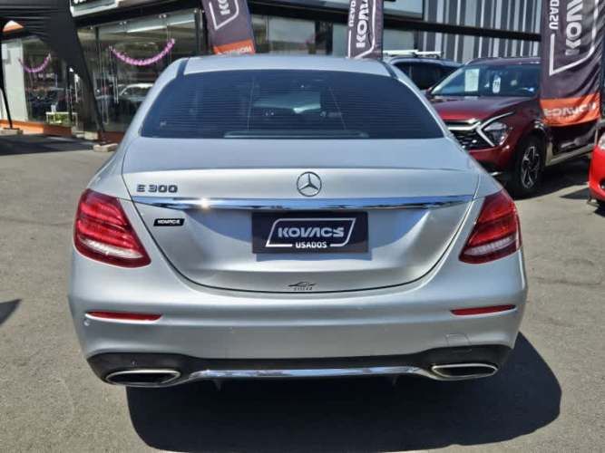 Mercedes Benz E 300 E300 2.0 Aut 2018