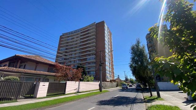 DEPARTAMENTO COMPLETAMENTE RESTAURADO CON CALEFACCION CENTRAL INDIVIDUAL