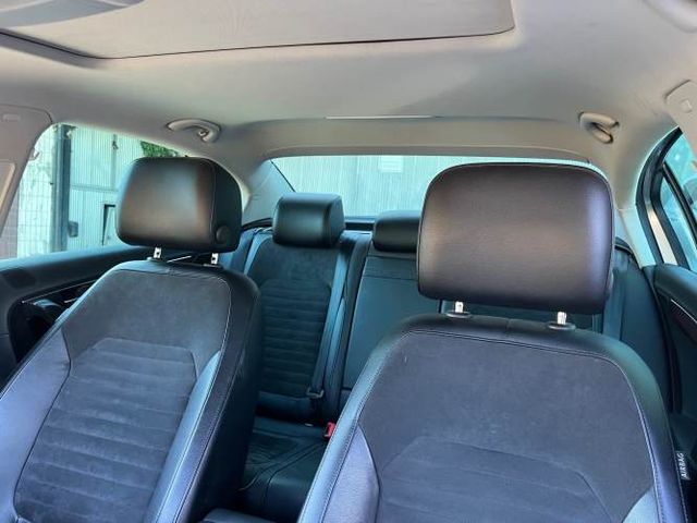 VOLKSWAGEN PASSAT HIGHLINE 1.8 TSI AUT. 2013 SÓLO 73.000 KM.