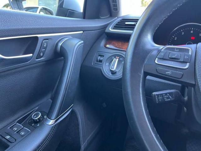 VOLKSWAGEN PASSAT HIGHLINE 1.8 TSI AUT. 2013 SÓLO 73.000 KM.