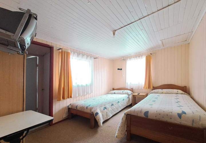 Venta Hostal 13D/9B, sector Oriente, Osorno. (124713)