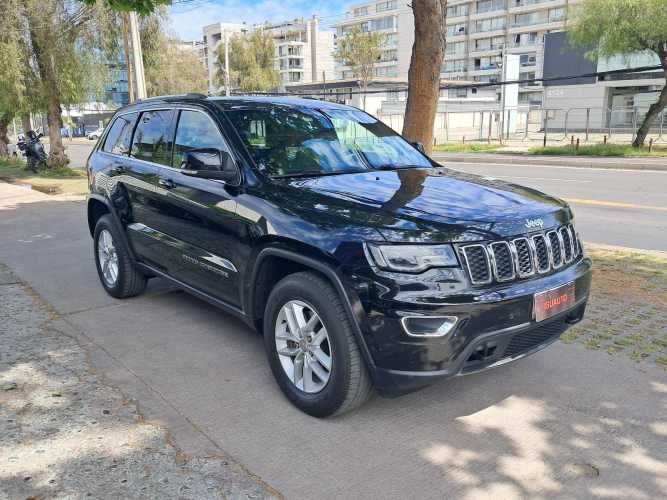 JEEP GRAND CHEROKEE  LAREDO 3.6 4X4 AUT 2018 MANTENCIONES EN MARCA