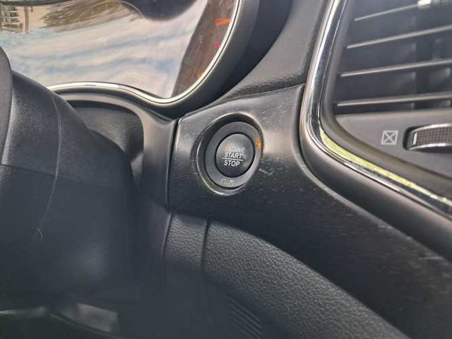 JEEP GRAND CHEROKEE  LAREDO 3.6 4X4 AUT 2018  MANTENCIONES EN MARCA