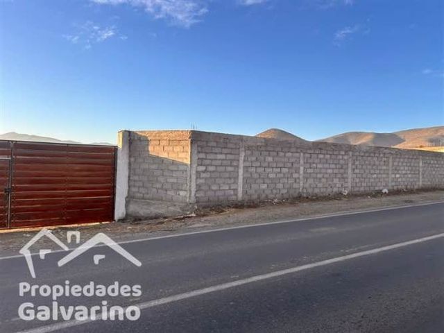 PARCELA Pueblo el Romero