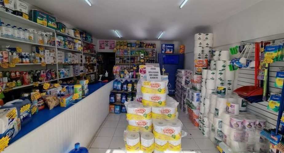 LOCAL COMERCIAL Cerca de Avenida Tobalaba