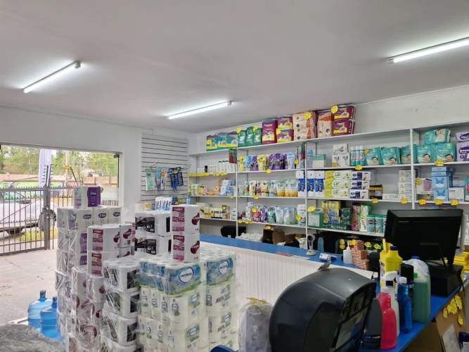 LOCAL COMERCIAL Cerca de Avenida Tobalaba