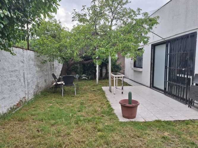 LOCAL COMERCIAL Cerca de Avenida Tobalaba