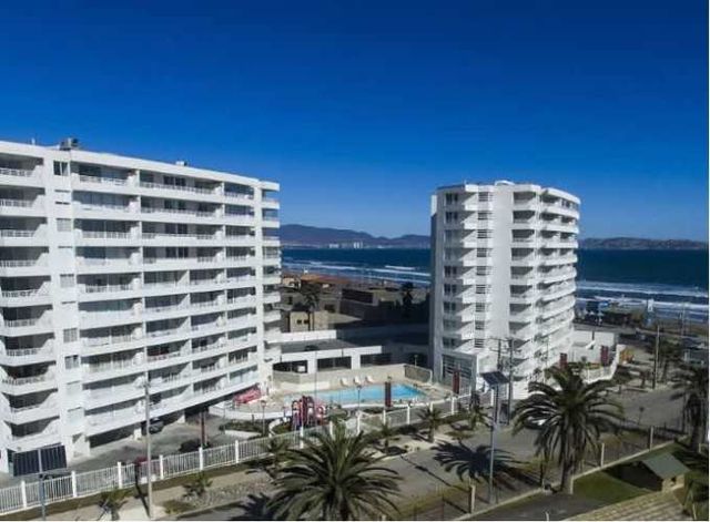 ESPLÉNDIDO DEPARTAMENTO EN VENTA A PASOS DEL FARO, LA SERENA