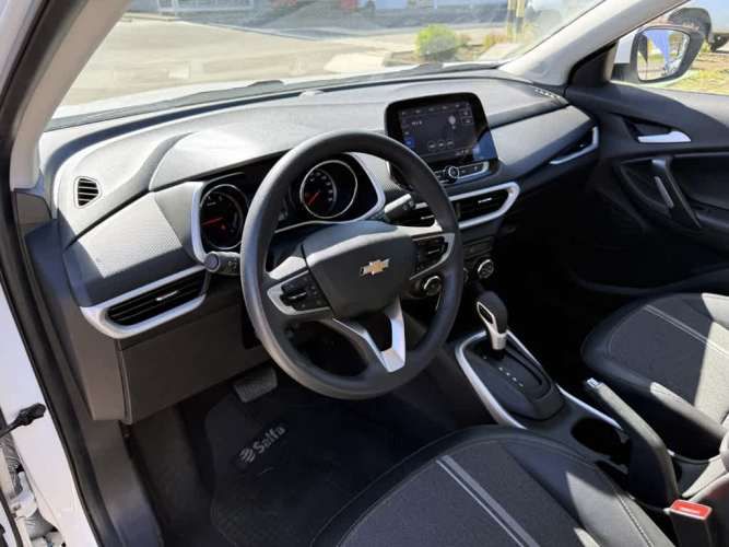 CHEVROLET TRACKER 2024