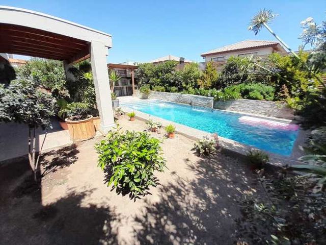 Condominio Alcázar - Brisas Norte Chicureo