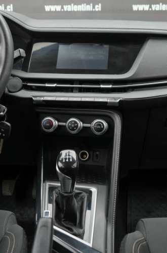 CHANGAN NEW CS15 LUXURY 1.5 MT