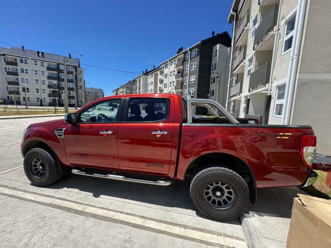 Camioneta en excelente estado